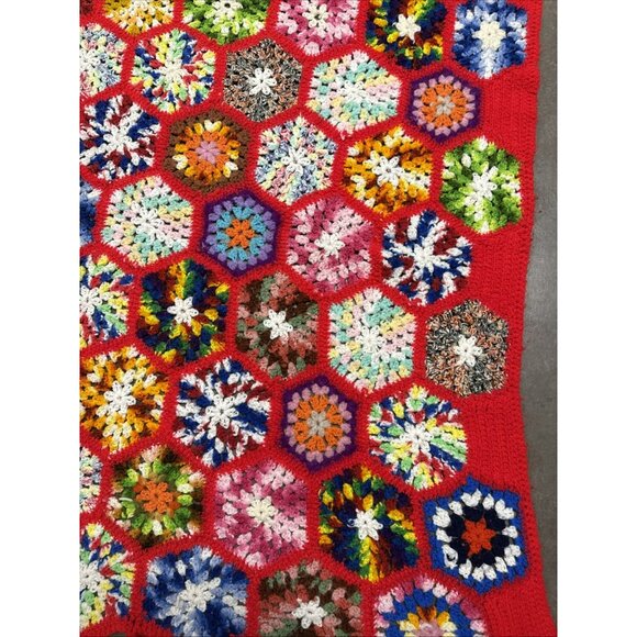 Beautiful Hand Crocheted Throw- Very Colorful- Unique Design 55x50 - Picture 5 of 11